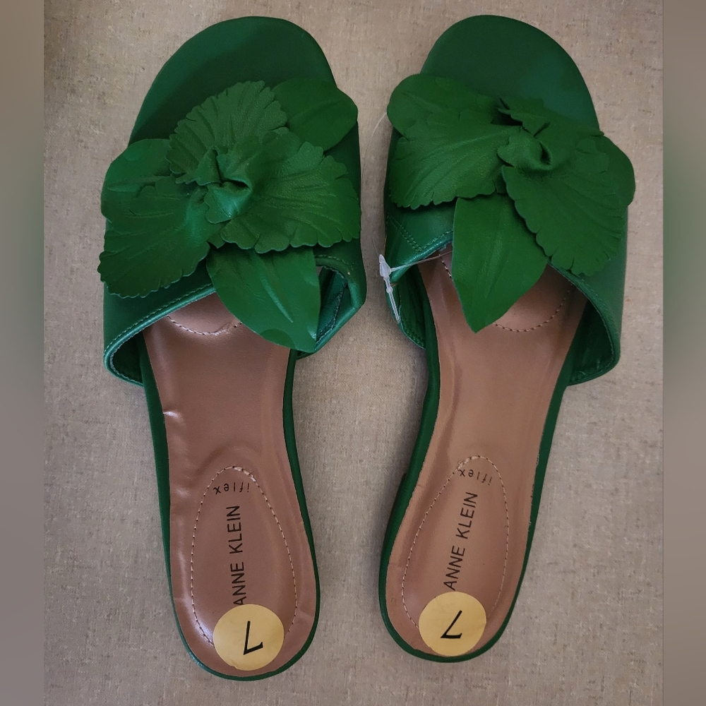 Anne Klein Vibrant Green Floral Slide Sandals,Caribbean/Vacation Ready,S-7, NWOT - Picture 5 of 5